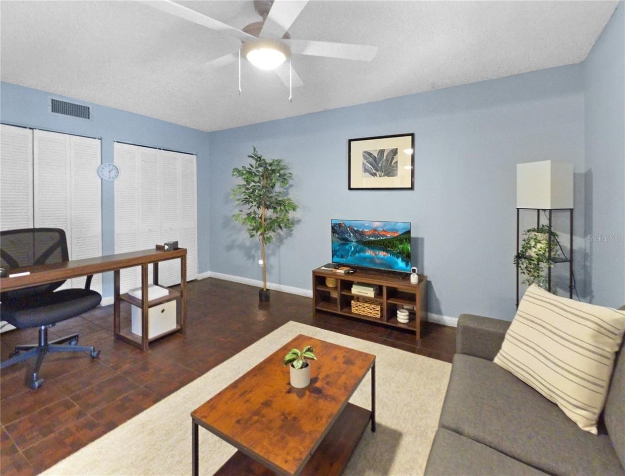 553 Fairways Cir #B - Photo 6 of 23