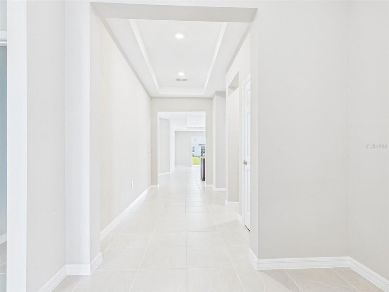 5717 Sw 71st Ct - Photo 4 of 42