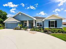 featured image of 4869 Sw 115th St