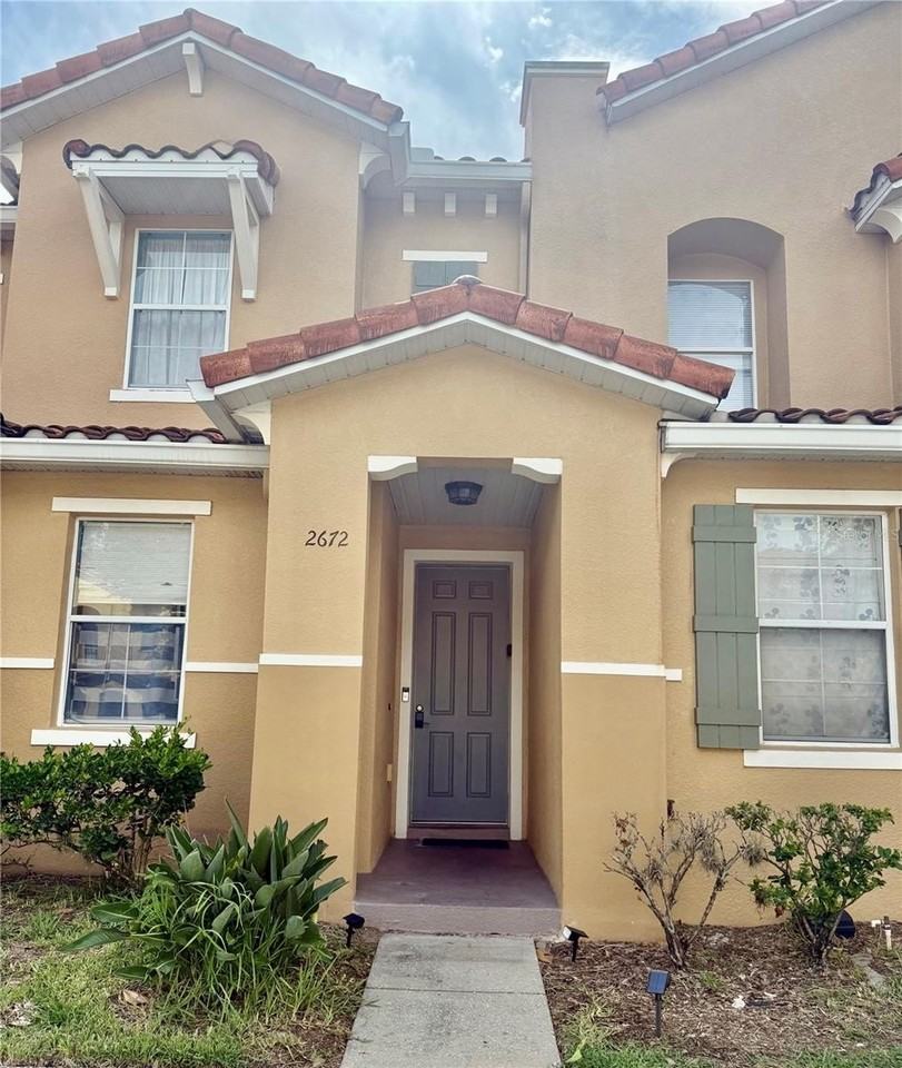 2672 Mayaguana St - Photo 2 of 28