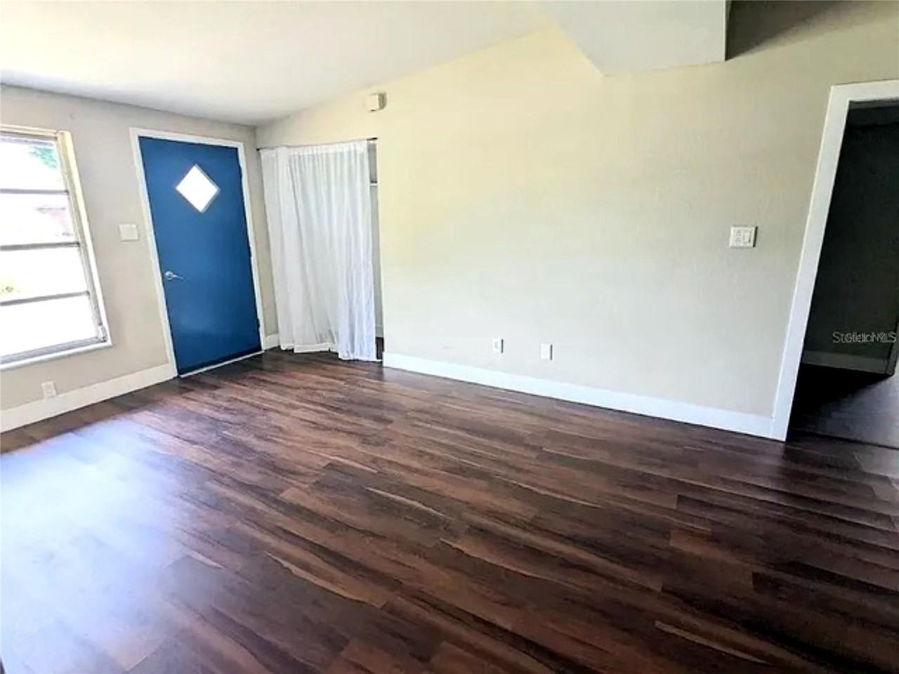 2507 Coral Way - Photo 3 of 10