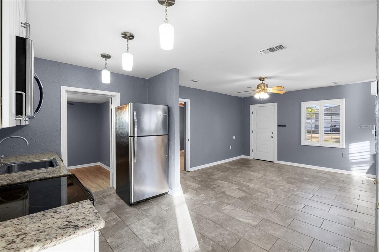 3611 W Anderson Ave - Photo 7 of 47