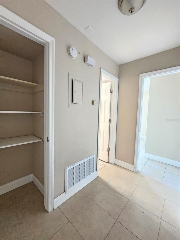 7602 W Powhatan Ave #3 - Photo 5 of 10