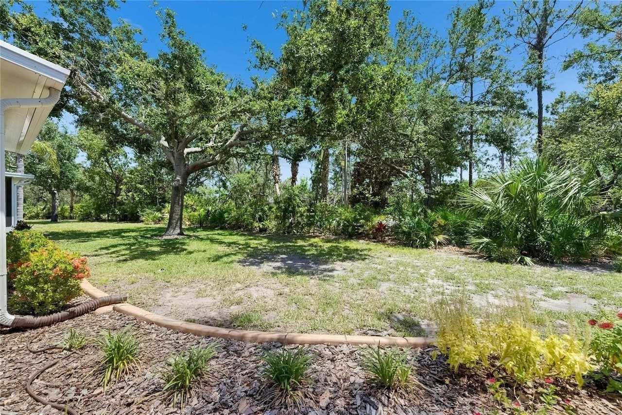 2068 Sifield Greens Way - Photo 3 of 50