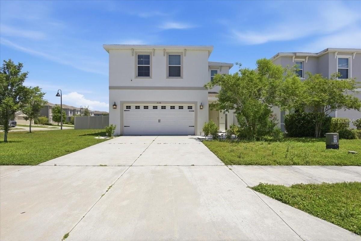 3126 Suncoast Blend Dr - Photo 2 of 50