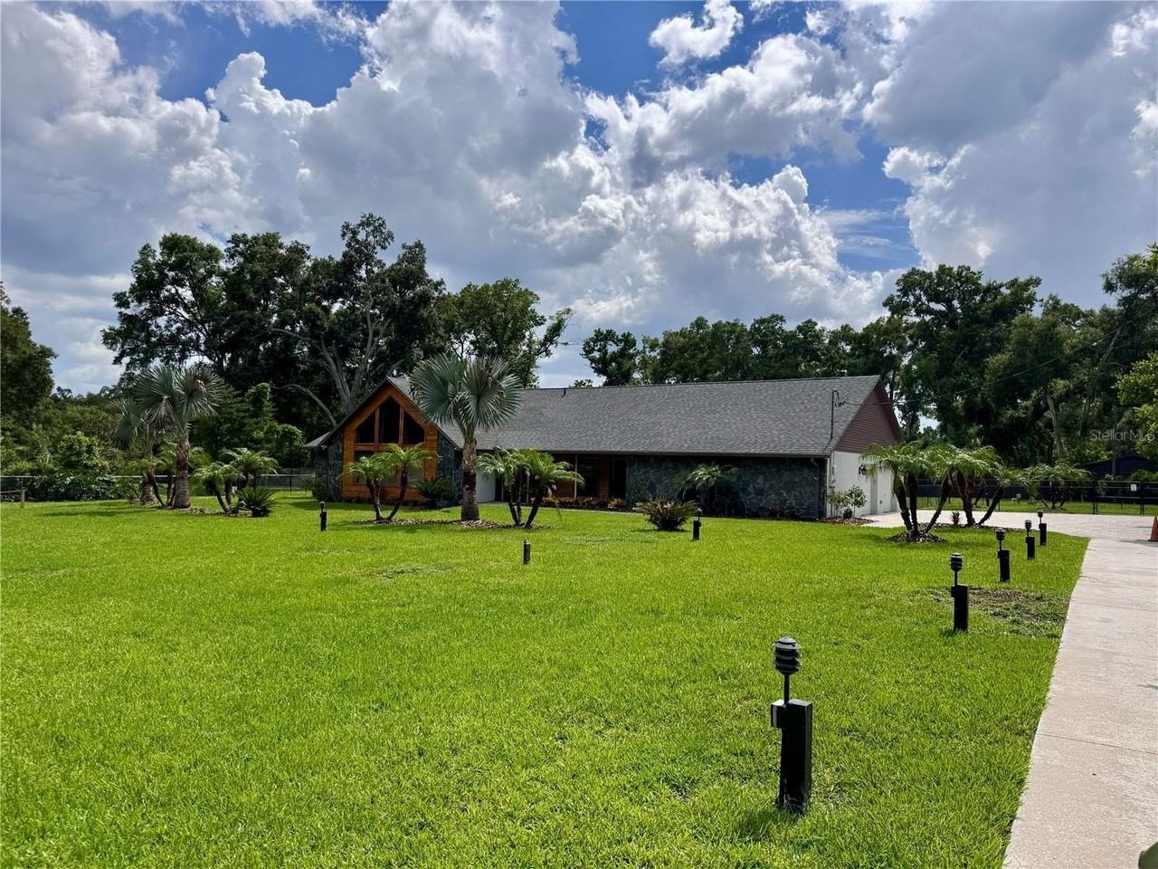 3415 Ranch Rd - Photo 3 of 50