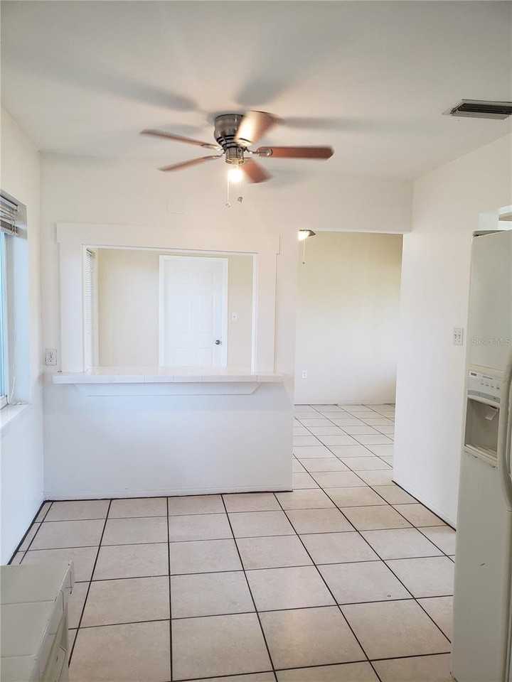 7475 19th Ave N - Photo 5 of 10