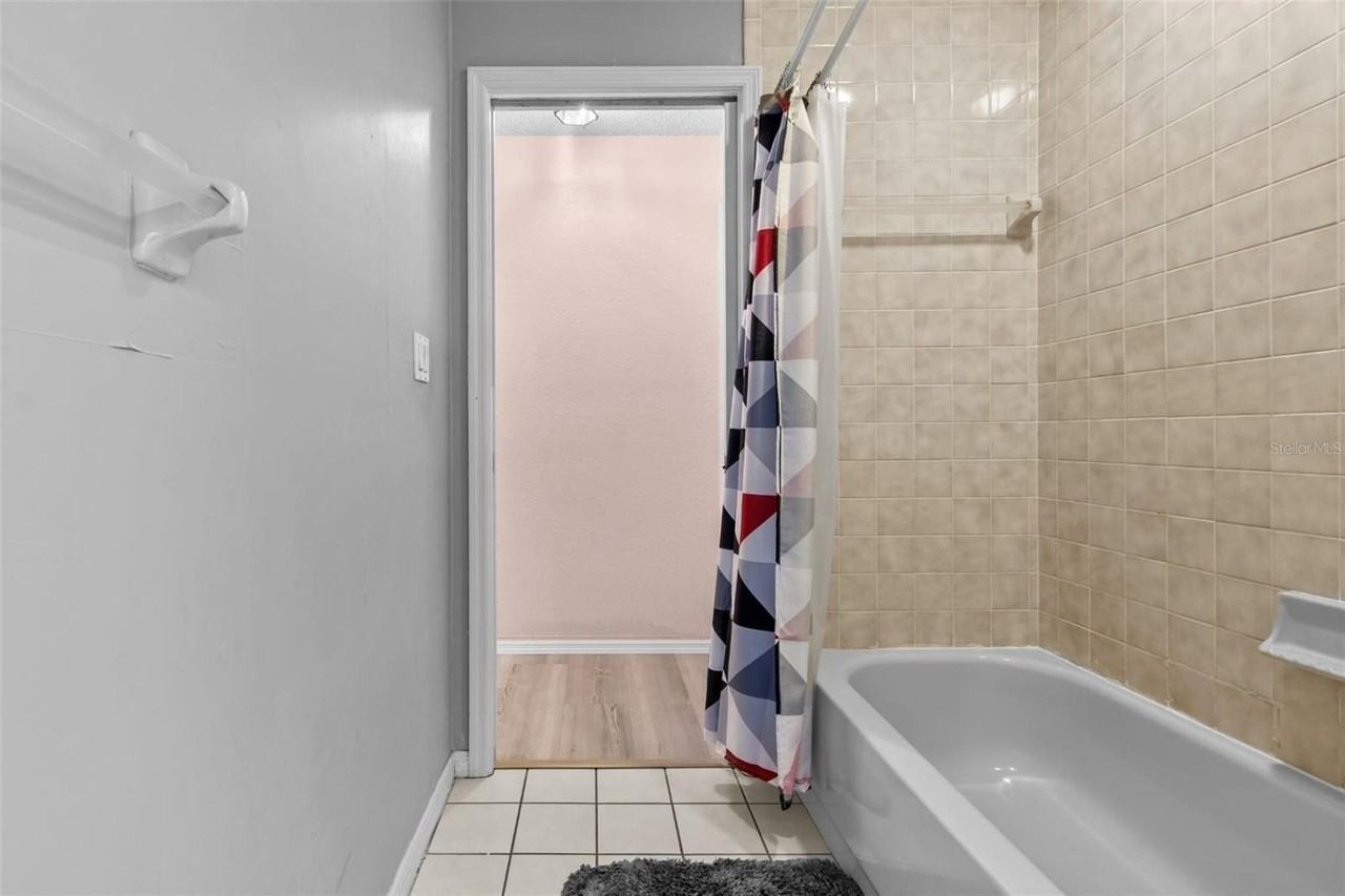 10431 36th St N - Photo 6 of 50