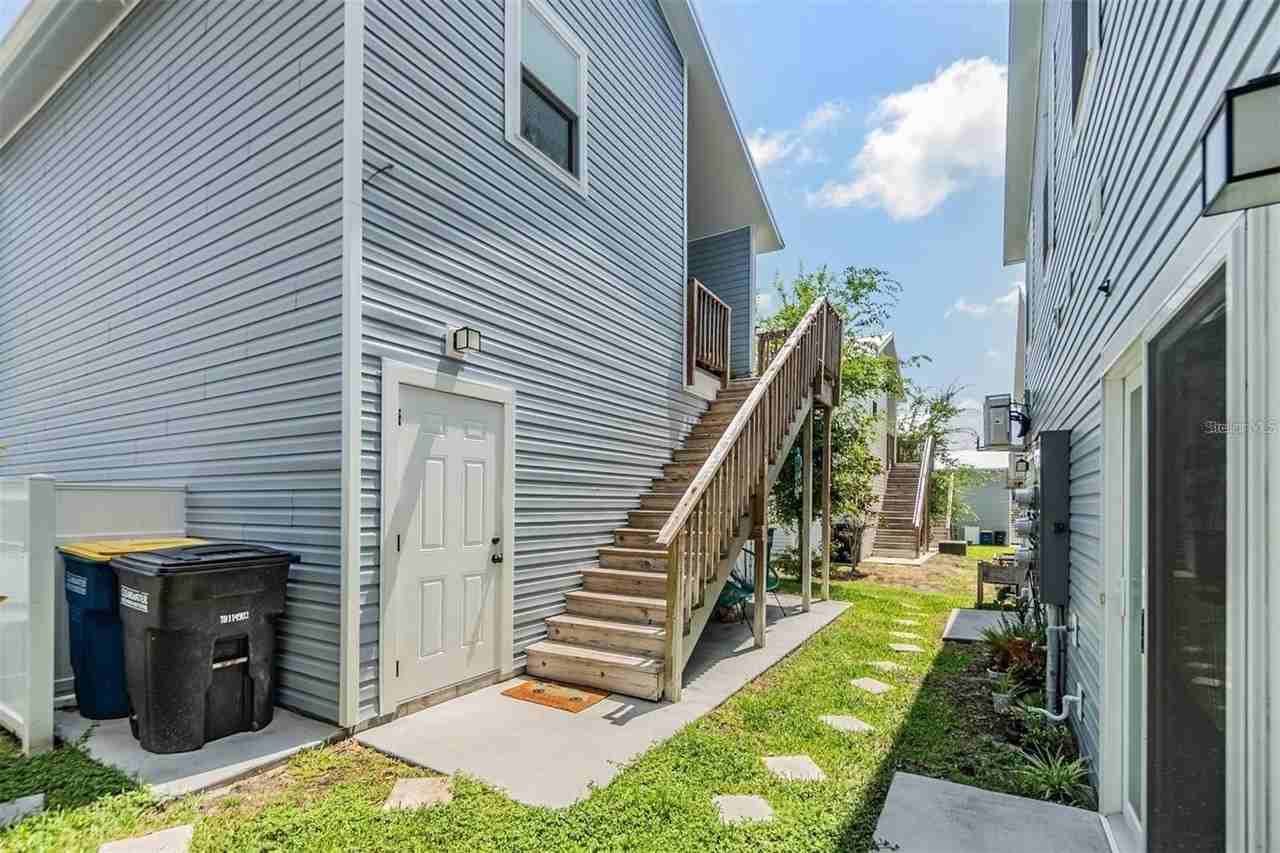 1265 Jade Pl