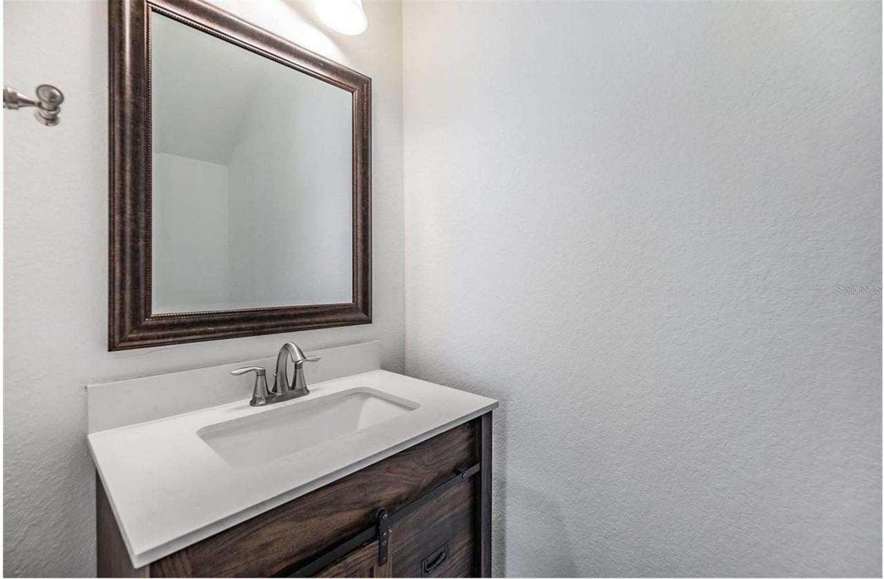 1264 Pierce St - Photo 7 of 15