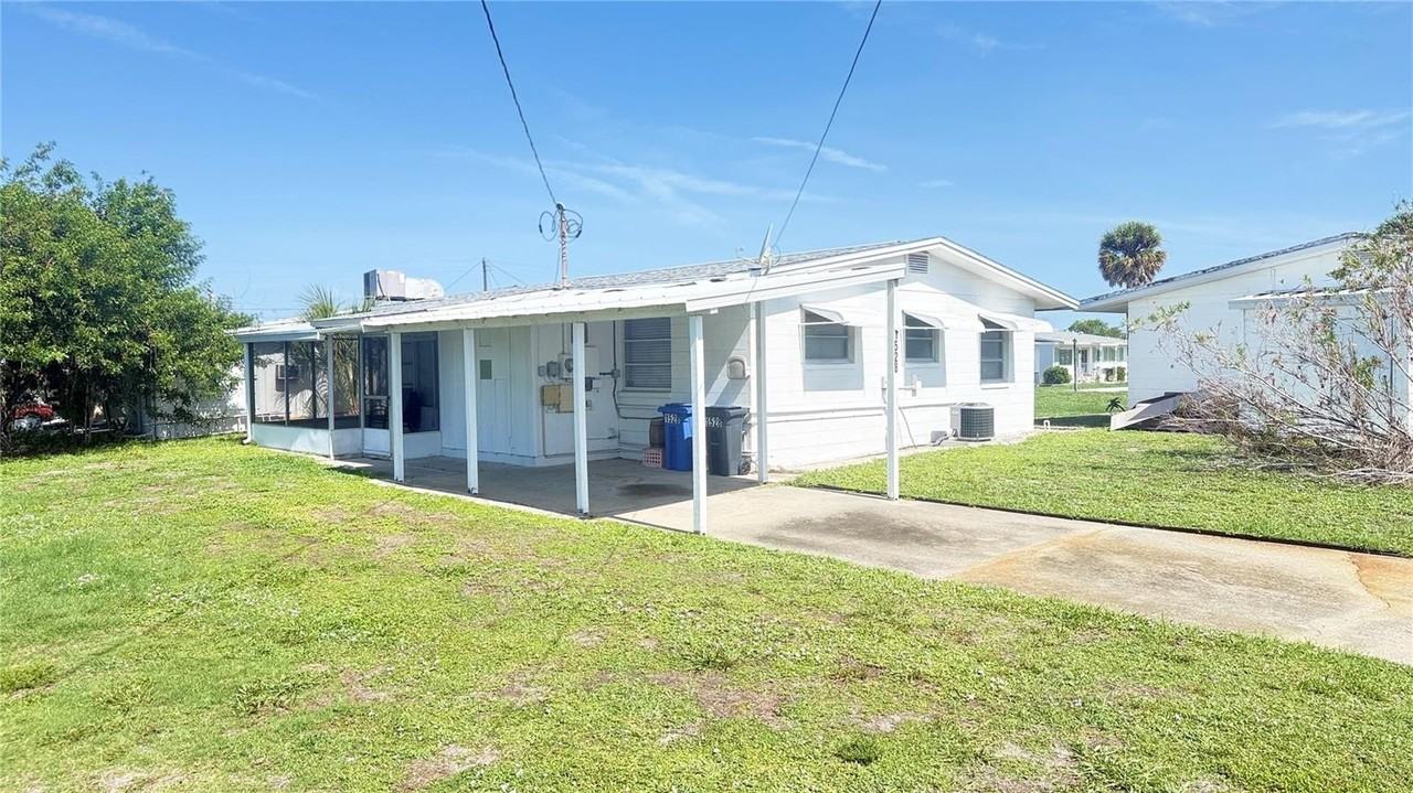 1528 Council Dr - Photo 2 of 18
