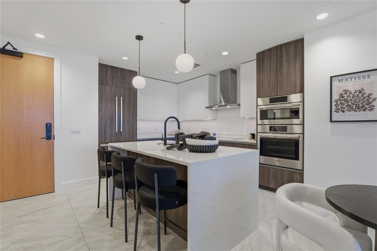 777 3rd Ave N #1202 - Photo 7 of 50