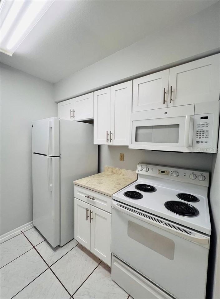 4013 Dream Oak Pl #201 - Photo 5 of 14