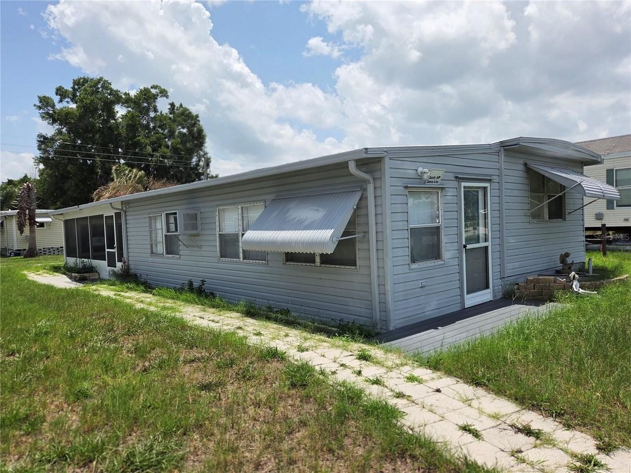 6240 Connecticut St - Photo 2 of 14