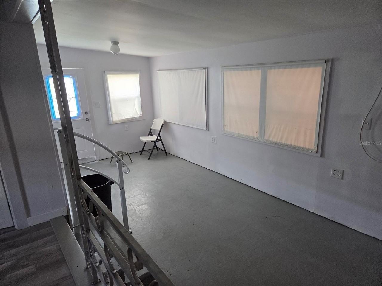 6240 Connecticut St - Photo 5 of 14