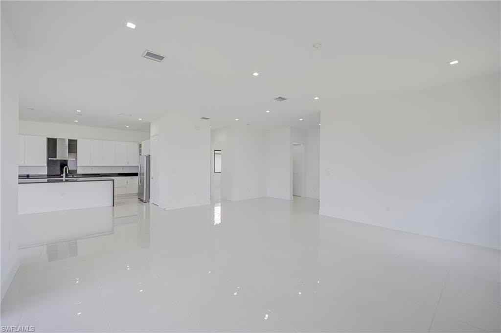 4775 Quercia Dr - Photo 7 of 45