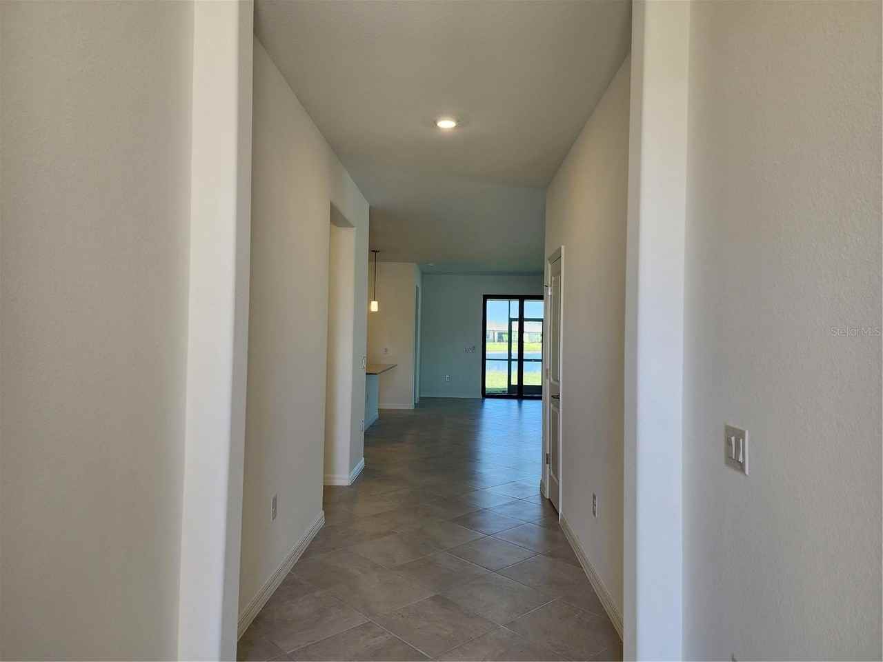 14632 Palamos Cir - Photo 4 of 25