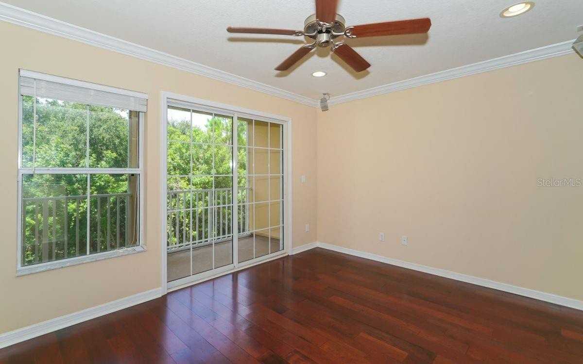 7339 Black Walnut Way - Photo 3 of 27