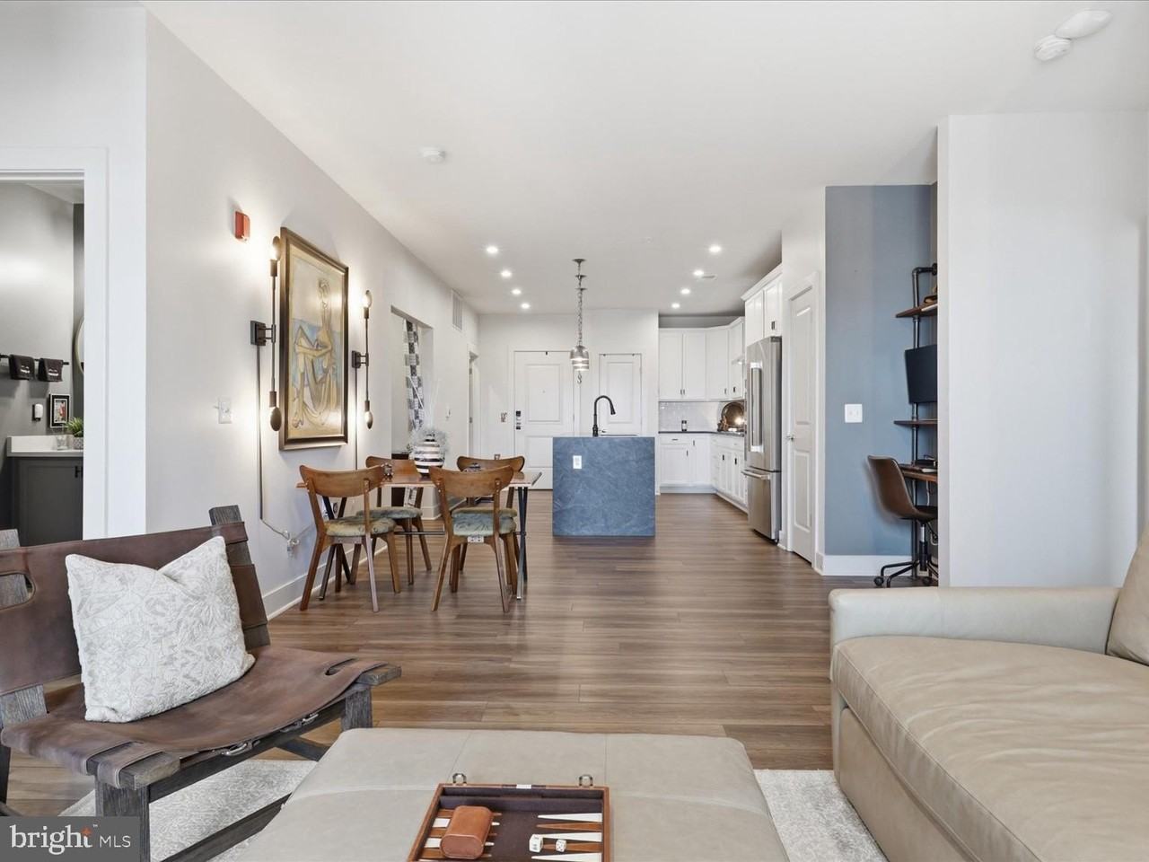 100 Saint Ives Pl #403 - Photo 5 of 33