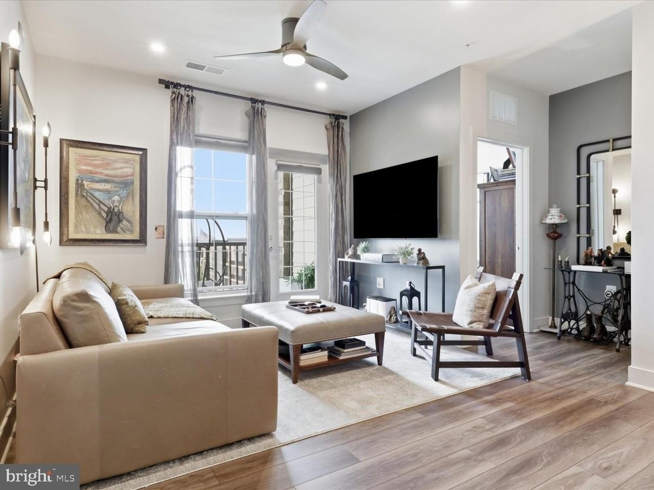 100 Saint Ives Pl #403 - Photo 6 of 33