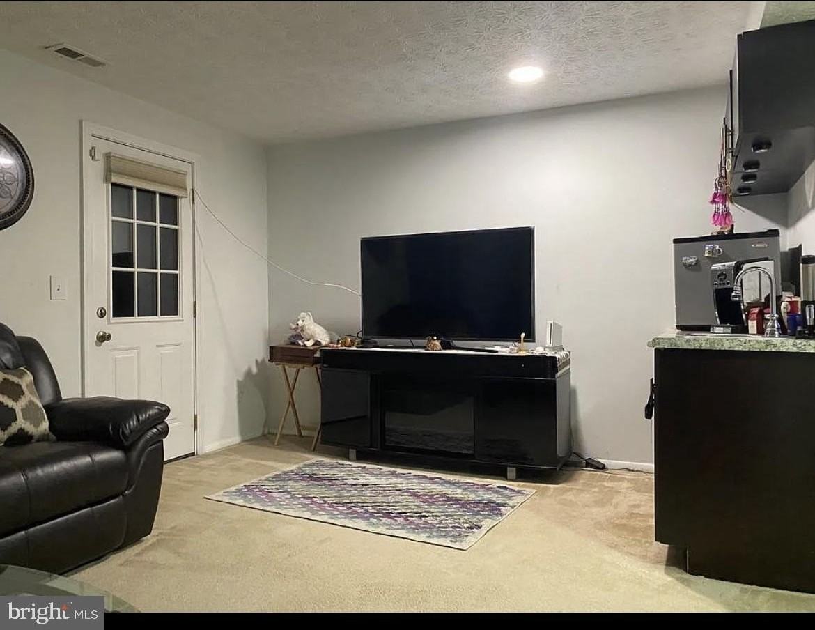 7881 Tyson Oaks Cir - Photo 2 of 12