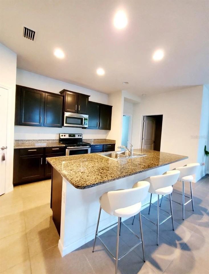 17589 Garsalaso Cir - Photo 6 of 24