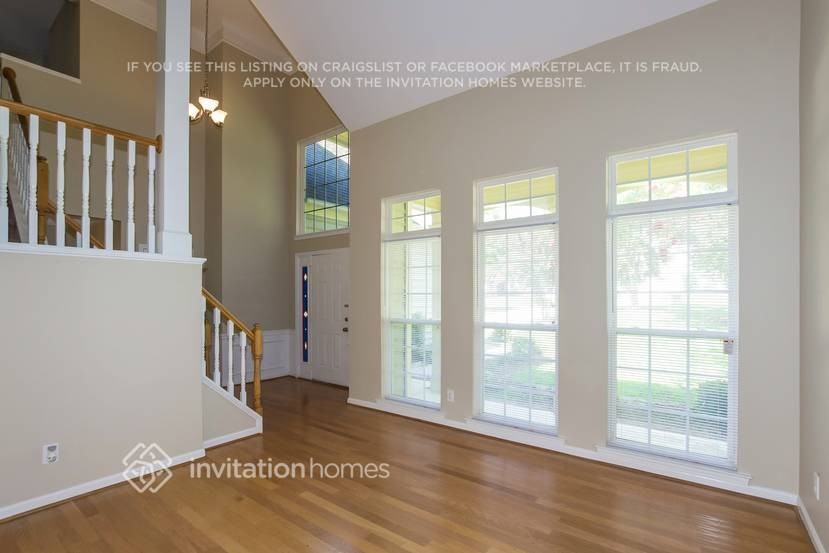 645 Clearbrook Rd - Photo 2 of 9
