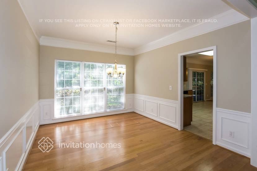 645 Clearbrook Rd - Photo 3 of 9