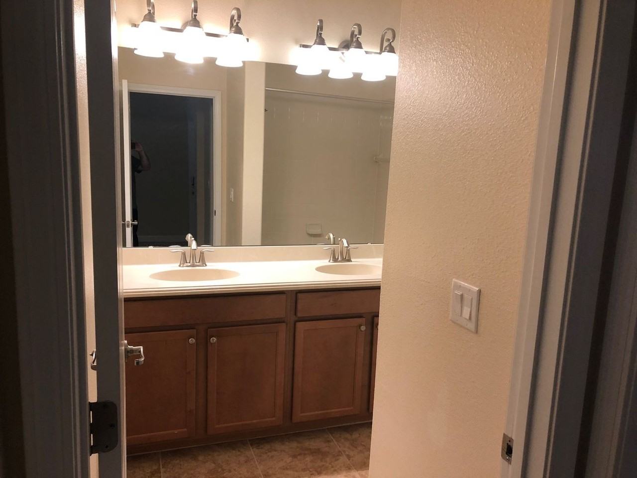 6042 Sunset Isle Dr - Photo 7 of 24