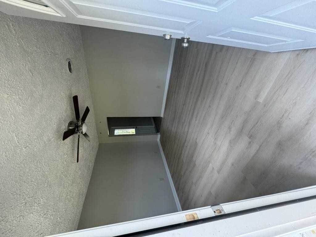 111 Worthy Dr - Photo 2 of 12