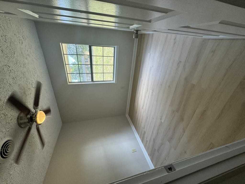111 Worthy Dr - Photo 7 of 12