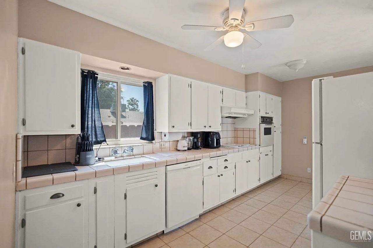 3108 Saratoga Street - Photo 2 of 8