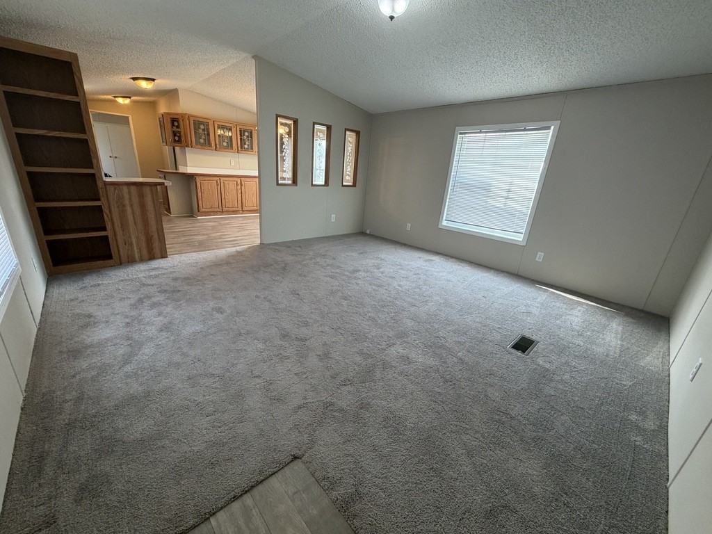 38010 Saint Tropez Dr #692 - Photo 2 of 25