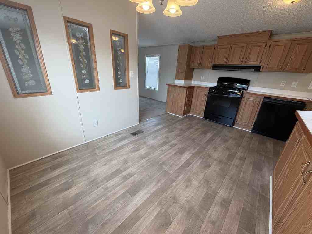 38010 Saint Tropez Dr #692 - Photo 5 of 25