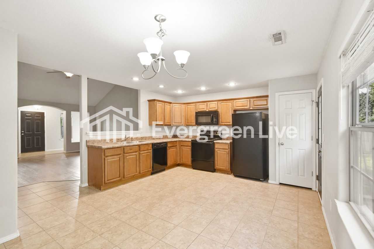 580 N Country Farm Rd - Photo 5 of 15