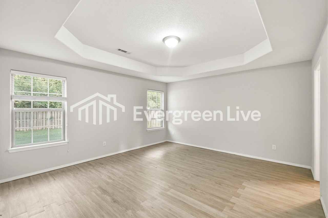 580 N Country Farm Rd - Photo 7 of 15