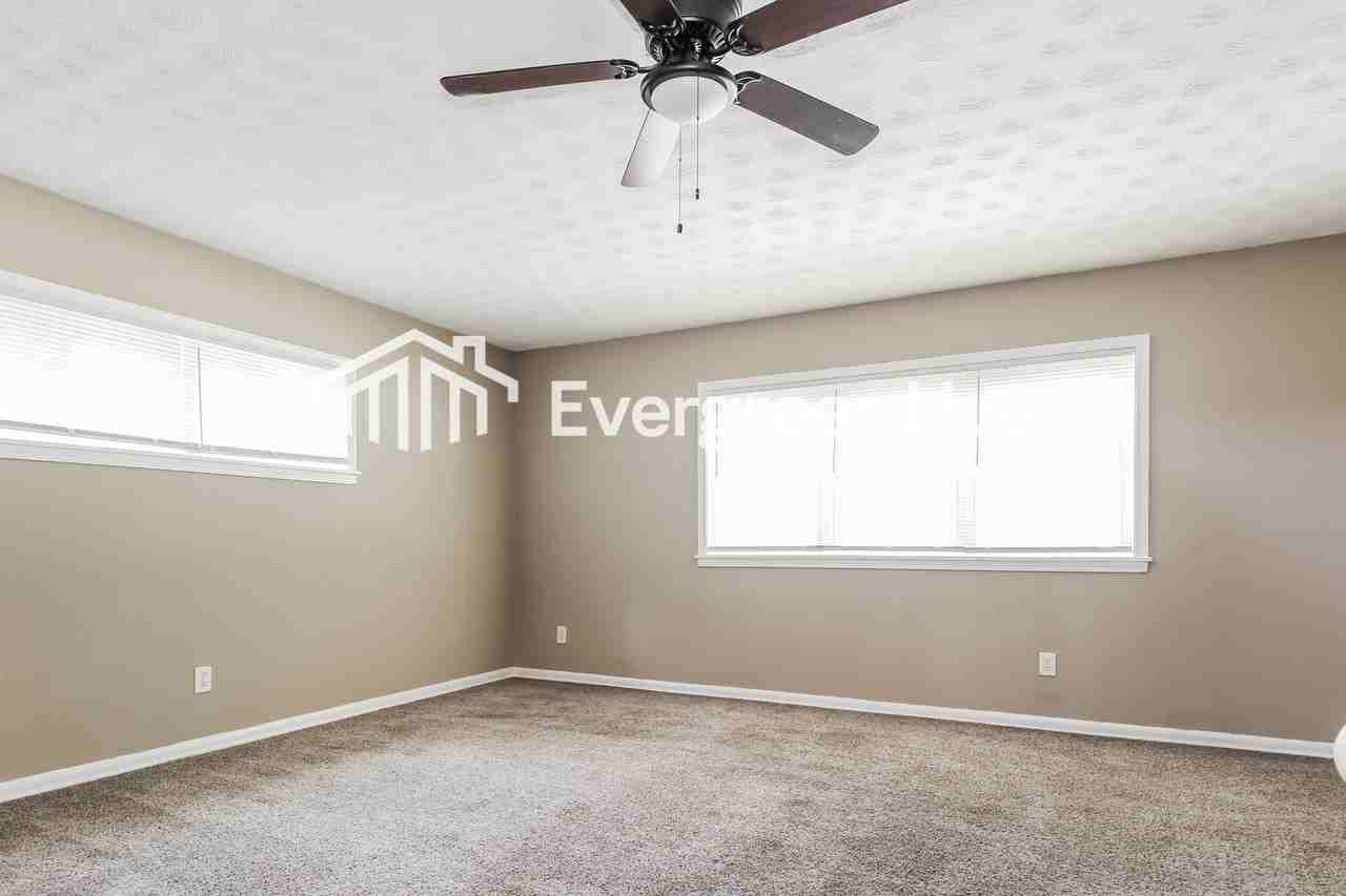 3241 Glen Logan Rd - Photo 7 of 10