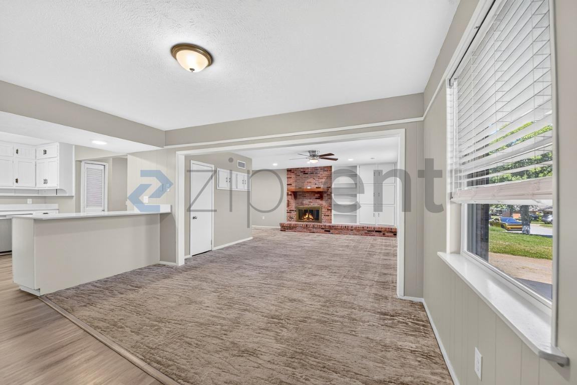 7216 Hightower Street - Photo 6 of 31