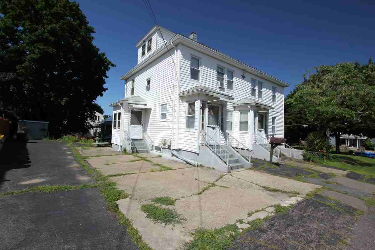 23 Saxon St