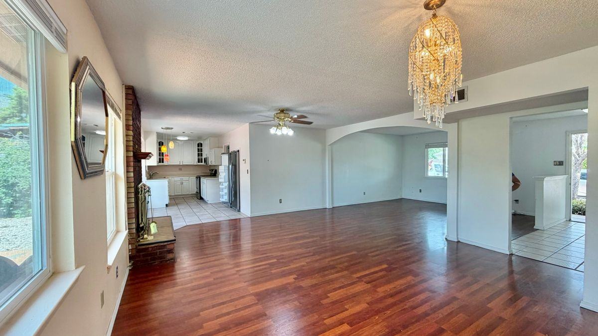 12205 Brentwood Hills Blvd Ne - Photo 7 of 12