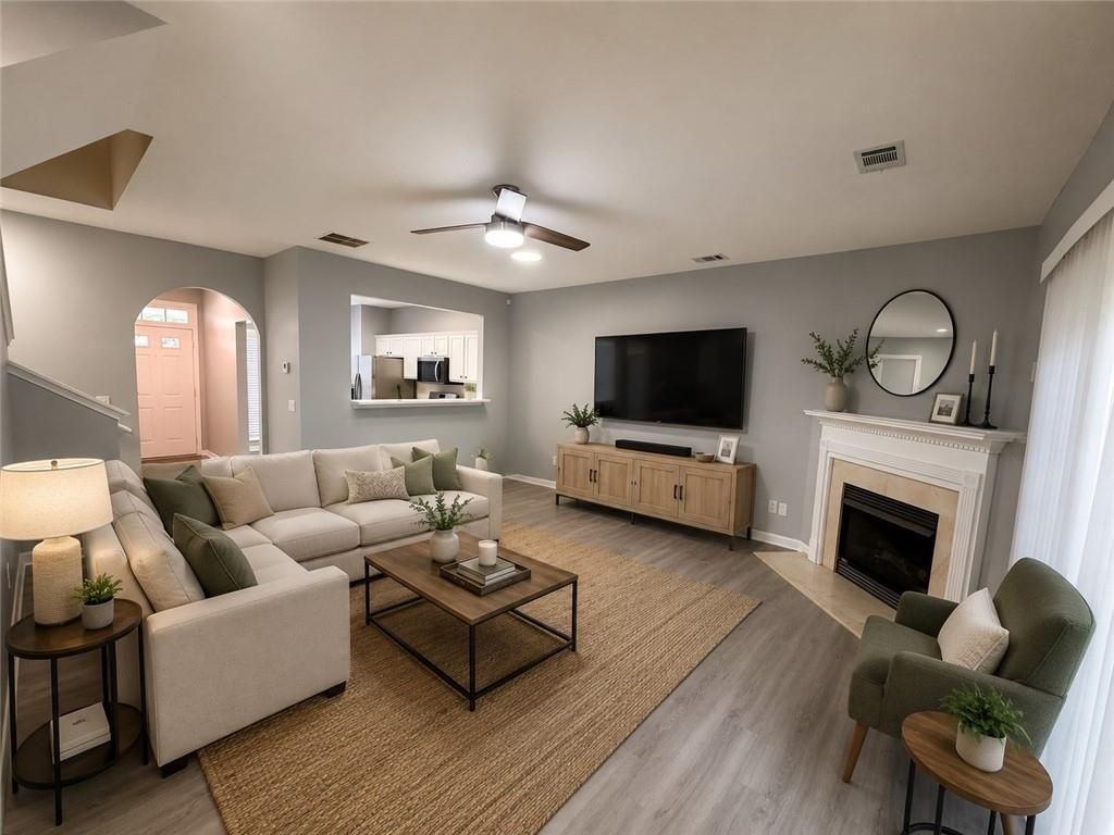 2025 Austin Park Cir - Photo 2 of 32