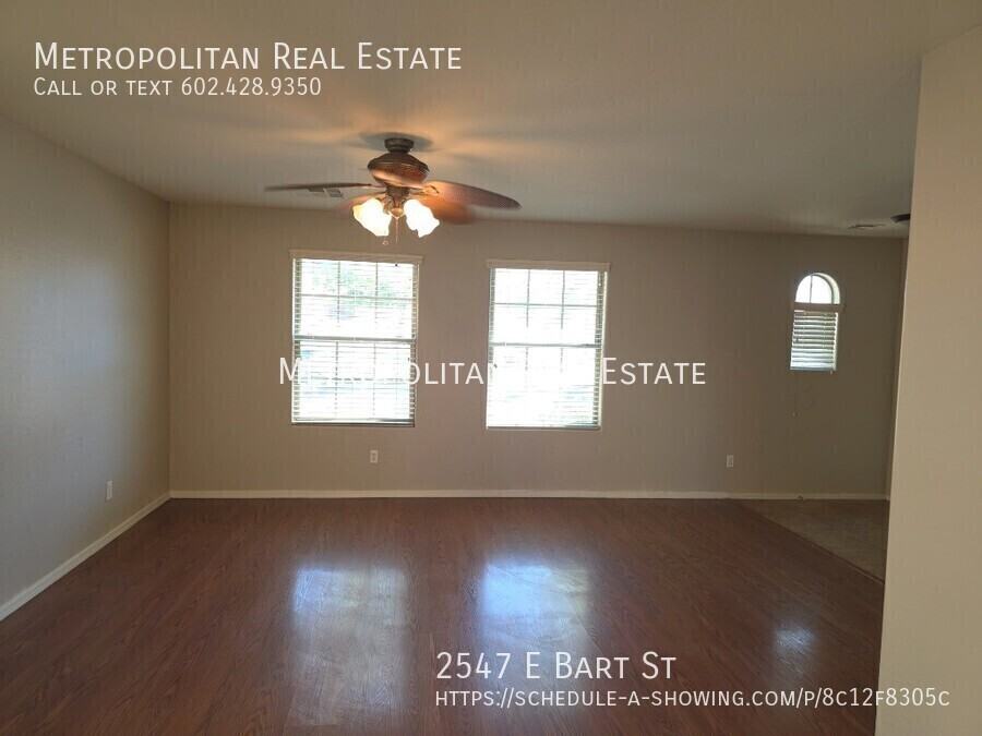 2547 E Bart St - Photo 5 of 19