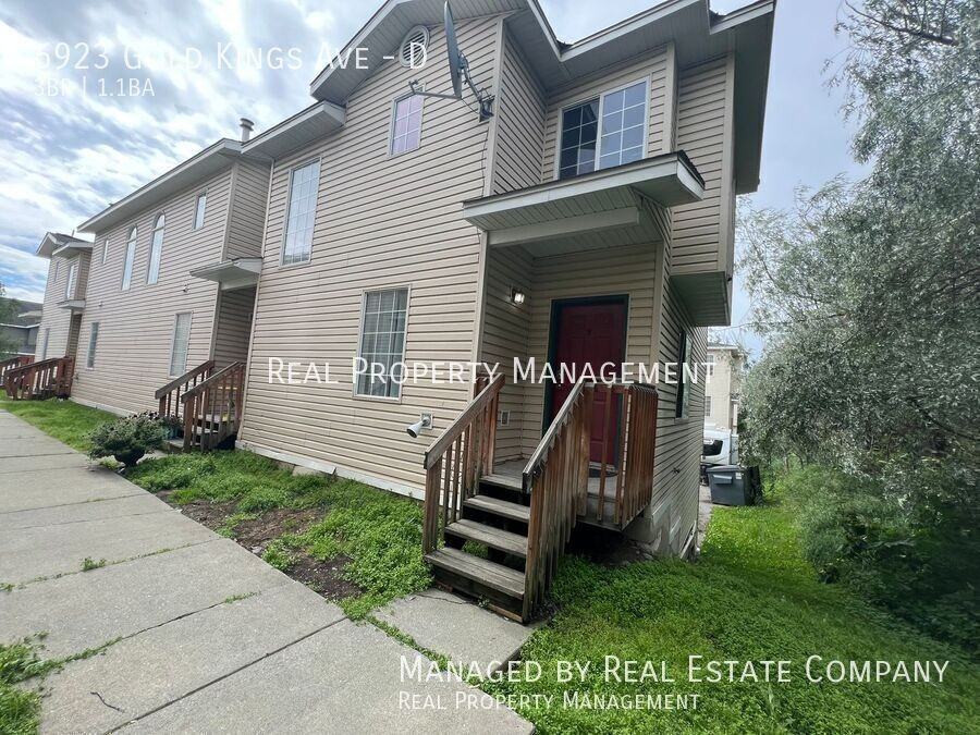 6923 Gold Kings Ave #D - Photo 2 of 17