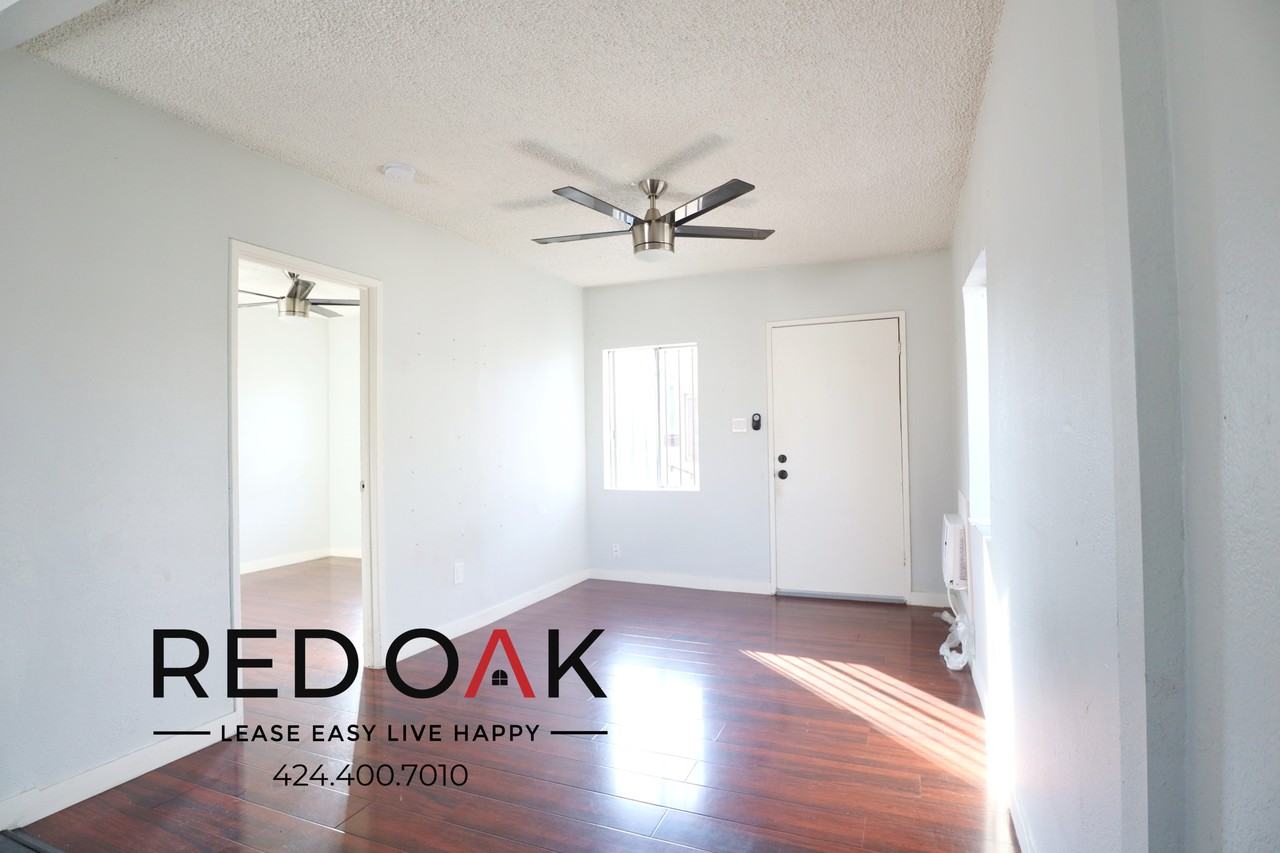 1184 E 52nd St #1184-3-4 - Photo 2 of 26
