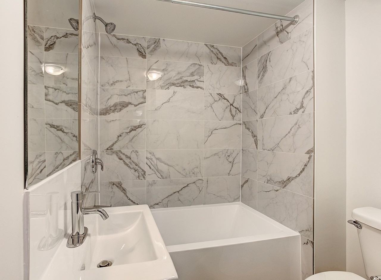 2077 Boulevard De Maisonneuve Ouest - Photo 5 of 12