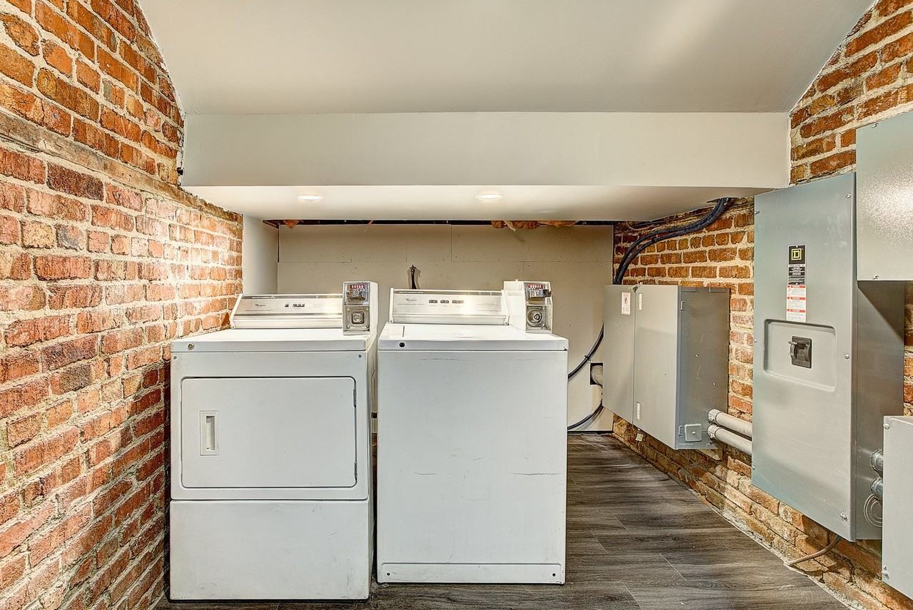 2077 Boulevard De Maisonneuve Ouest - Photo 11