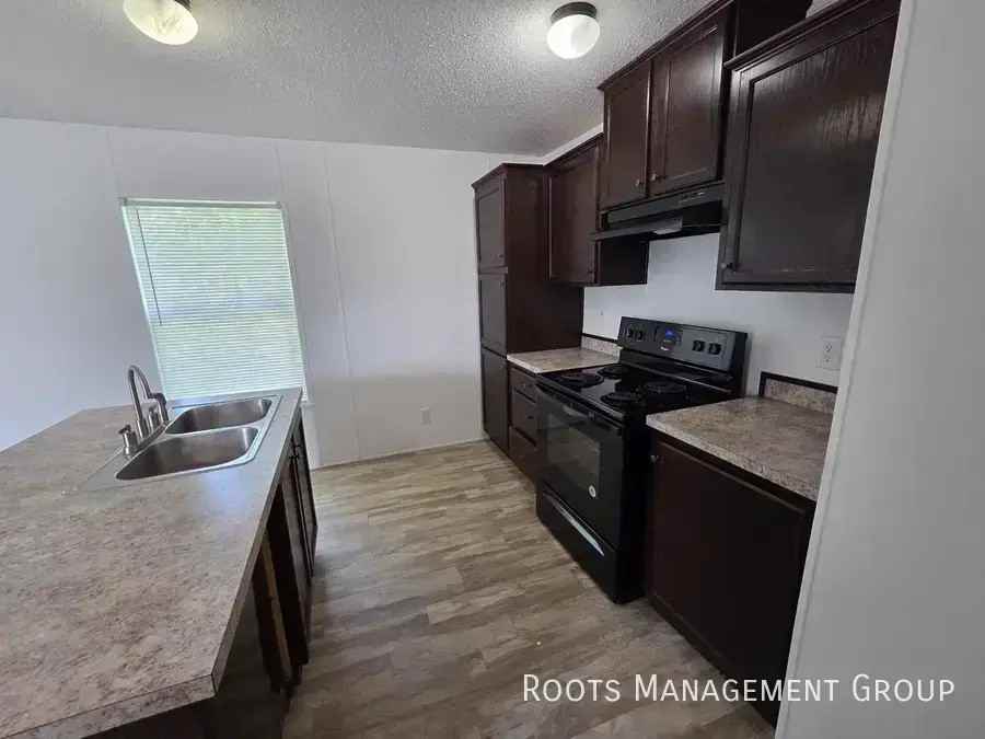 2605 Forest Oaks St #2605F - Photo 7 of 17