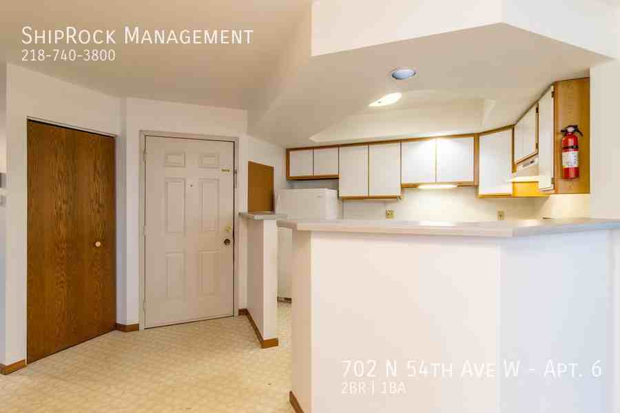 702 N 54th Ave W #6 - Photo 3 of 15