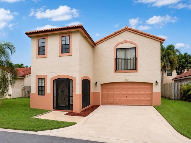 1710 Shoreside Circle - Photo 2 of 8