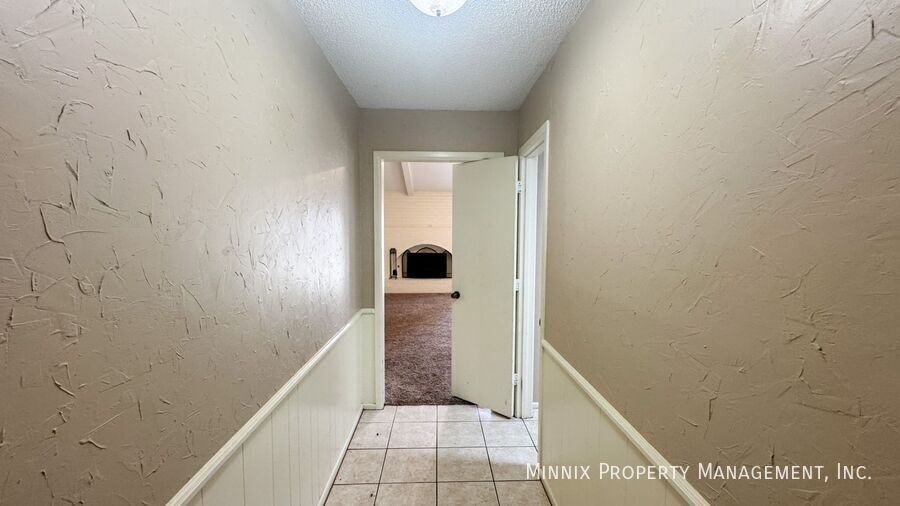 7820 Vernon Ave - Photo 7 of 35
